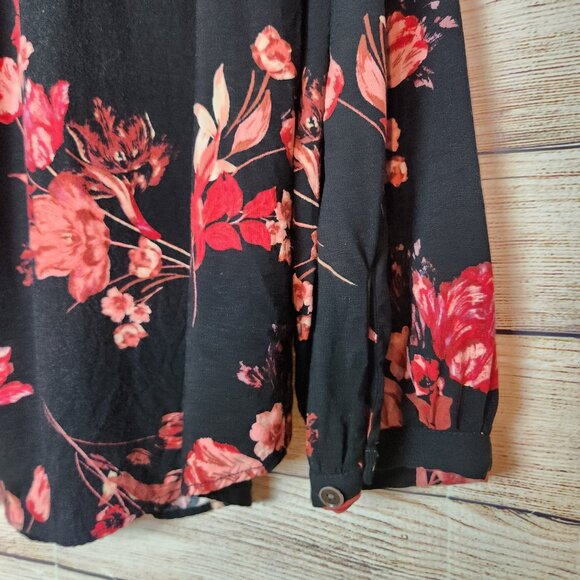 Torrid Black Floral Ruffle Shoulder Long Sleeve Top Women's Size 2X - Picture 16 of 16